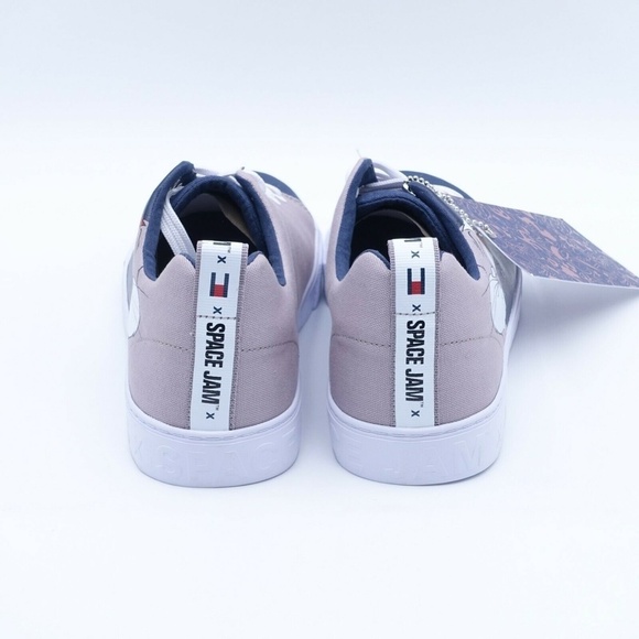 Size 10.5 Men NEW Tommy Jeans x Space Jam Bugs Bunny Sneakers Dark Grey